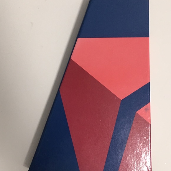 brand new delta.com Airline blank notebook writing Paper notes journaling Write - Picture 2 of 3